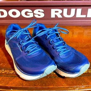 Ladies TOPO athletic sneakers